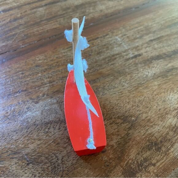 Small Wooden Sailboat Décor Gift Idea NWOT - Picture 4 of 8